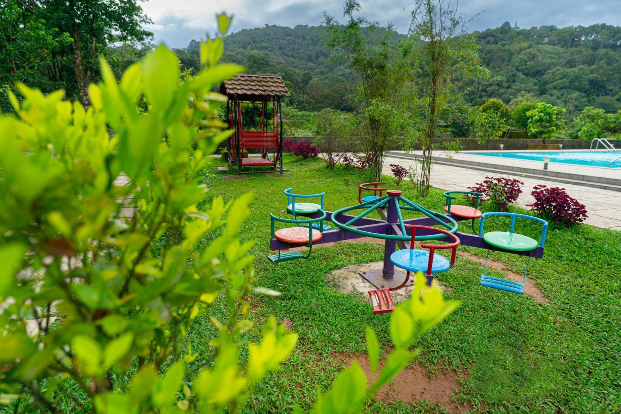 The Sanihara Hotel & Resort Vythiri Extérieur photo